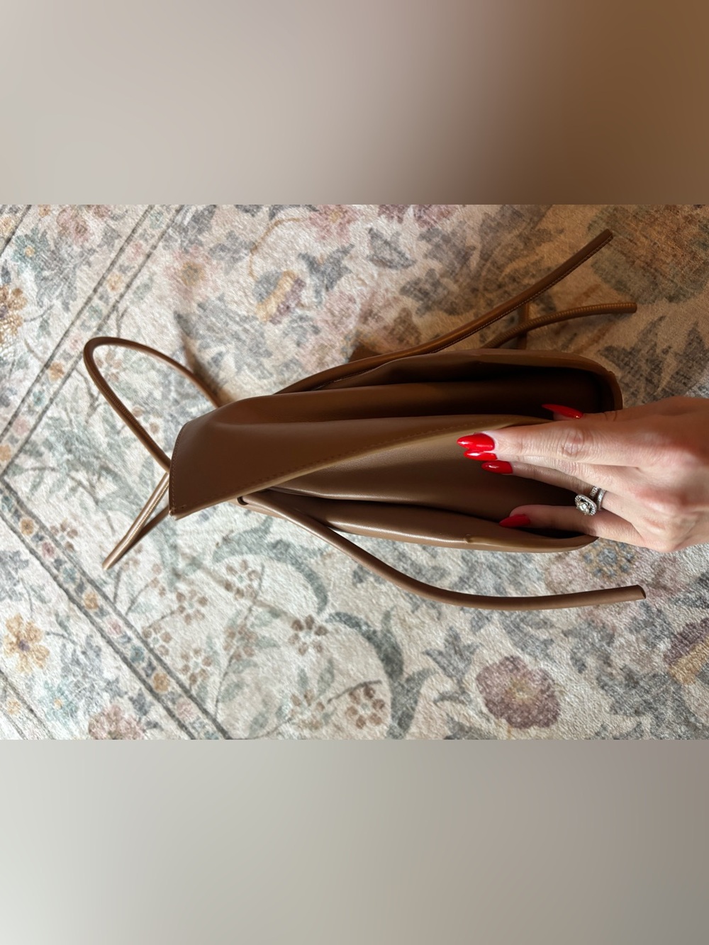 JW PEI Shoulder Tote Handbag - Picture 4 of 7